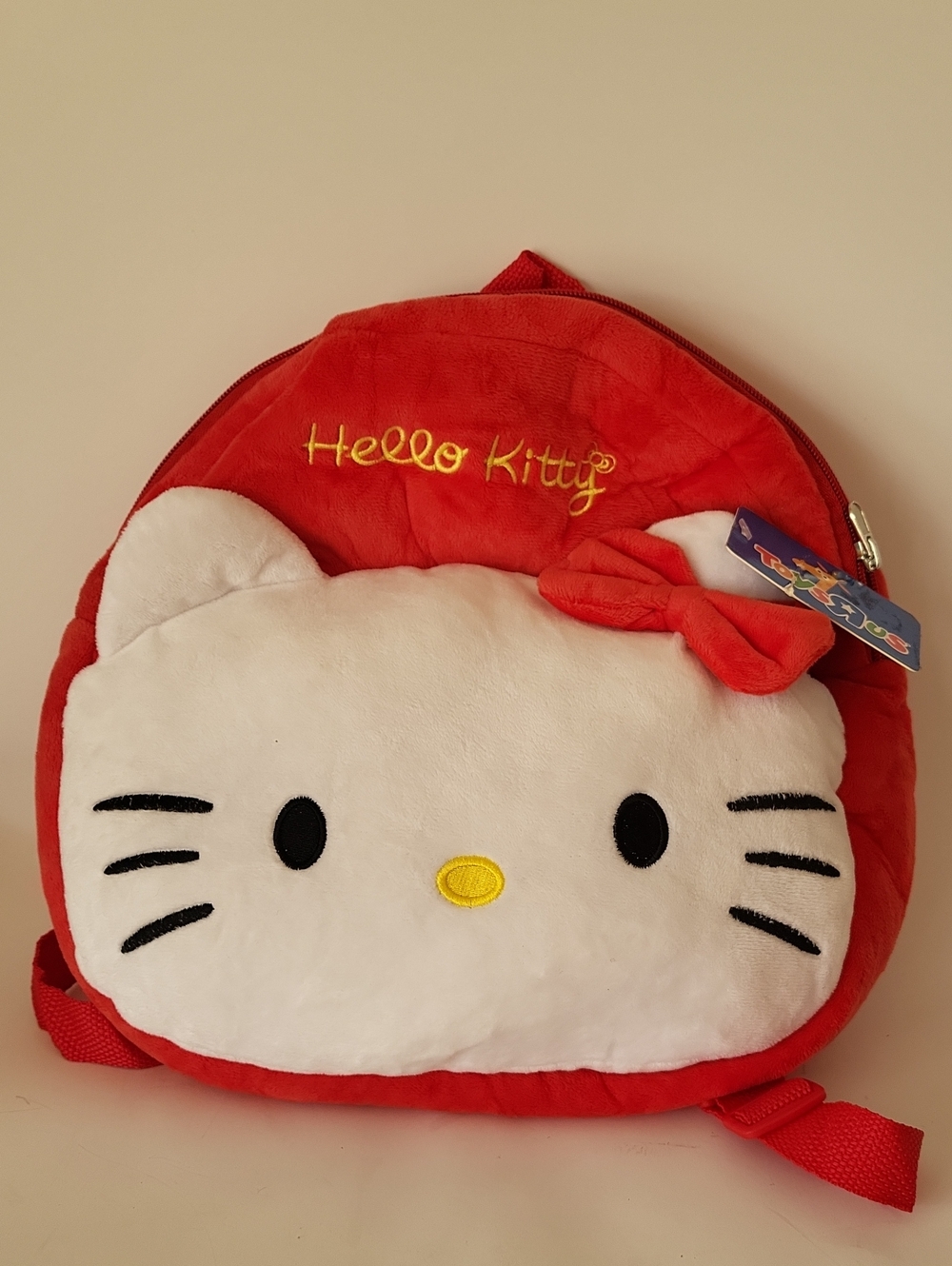 NEW Hello Kitty Red and White Plush backpack for kids / toddlers